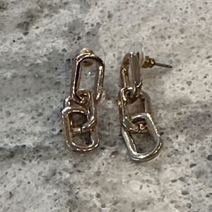✨ Gold Tone Chain Link Drop Earrings